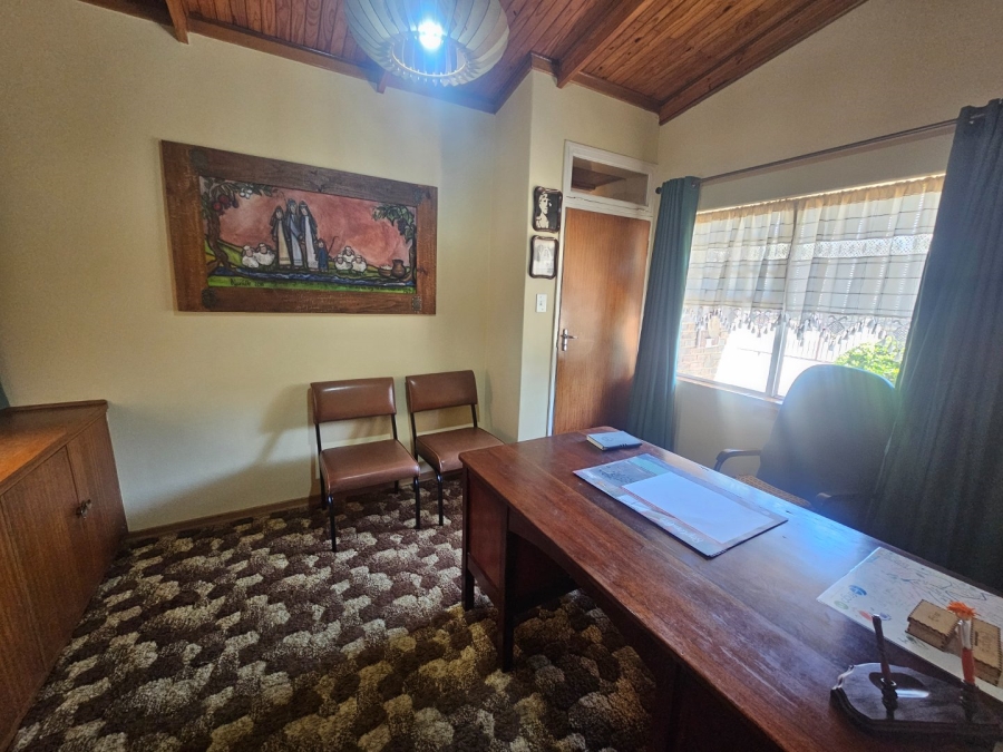 5 Bedroom Property for Sale in Panorama Free State